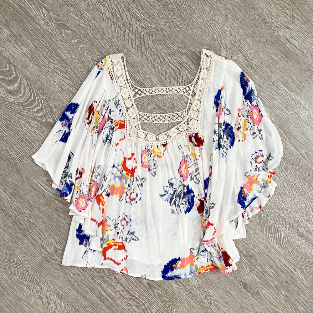 Love Stitch Flowy Top